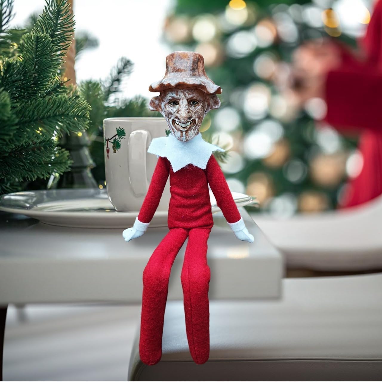 Bend and Pose Creepy Goblin Elf Decoration 35cm – Handmade Horror-Inspired Ornament for Christmas, Halloween & Holiday Party Décor – Spooky Collectible with Sinister Expression