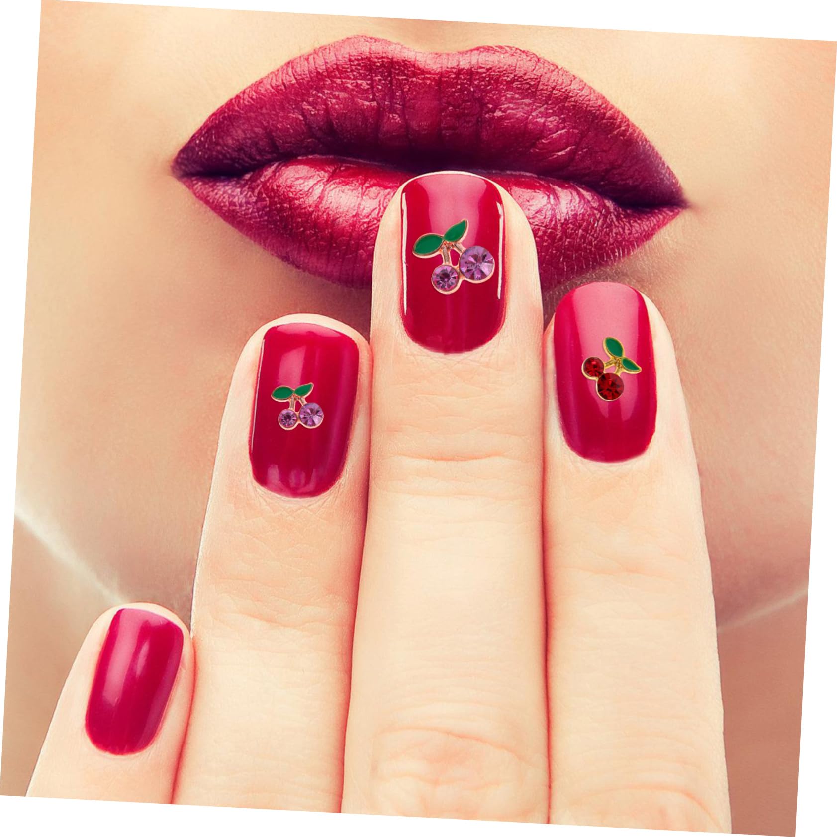 5 Set Charm Per Unghie Decorazioni Con Design Per Nail Art Per Unghie Naturali E Facili Applicare E Condividere Con Amiche 32 Pezzi*5