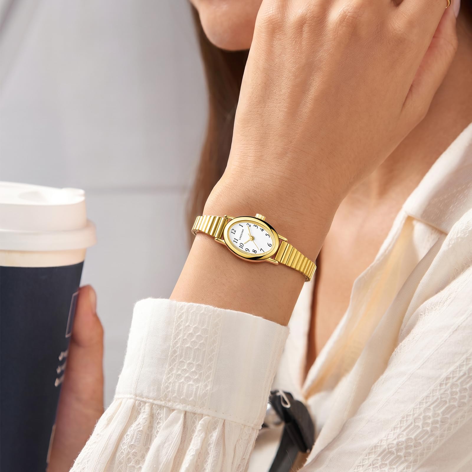 Cheetah Elegante goldene Damenuhr mit Quarz: wasserdichte Uhr mit verstellbarem Edelstahlarmband und schlichtem Zifferblatt mit römischen Ziffern