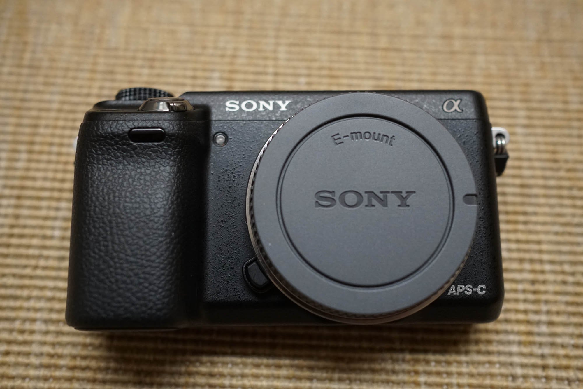 Amazon.com : Sony NEX-6/B Mirrorless Digital Camera with 3-Inch