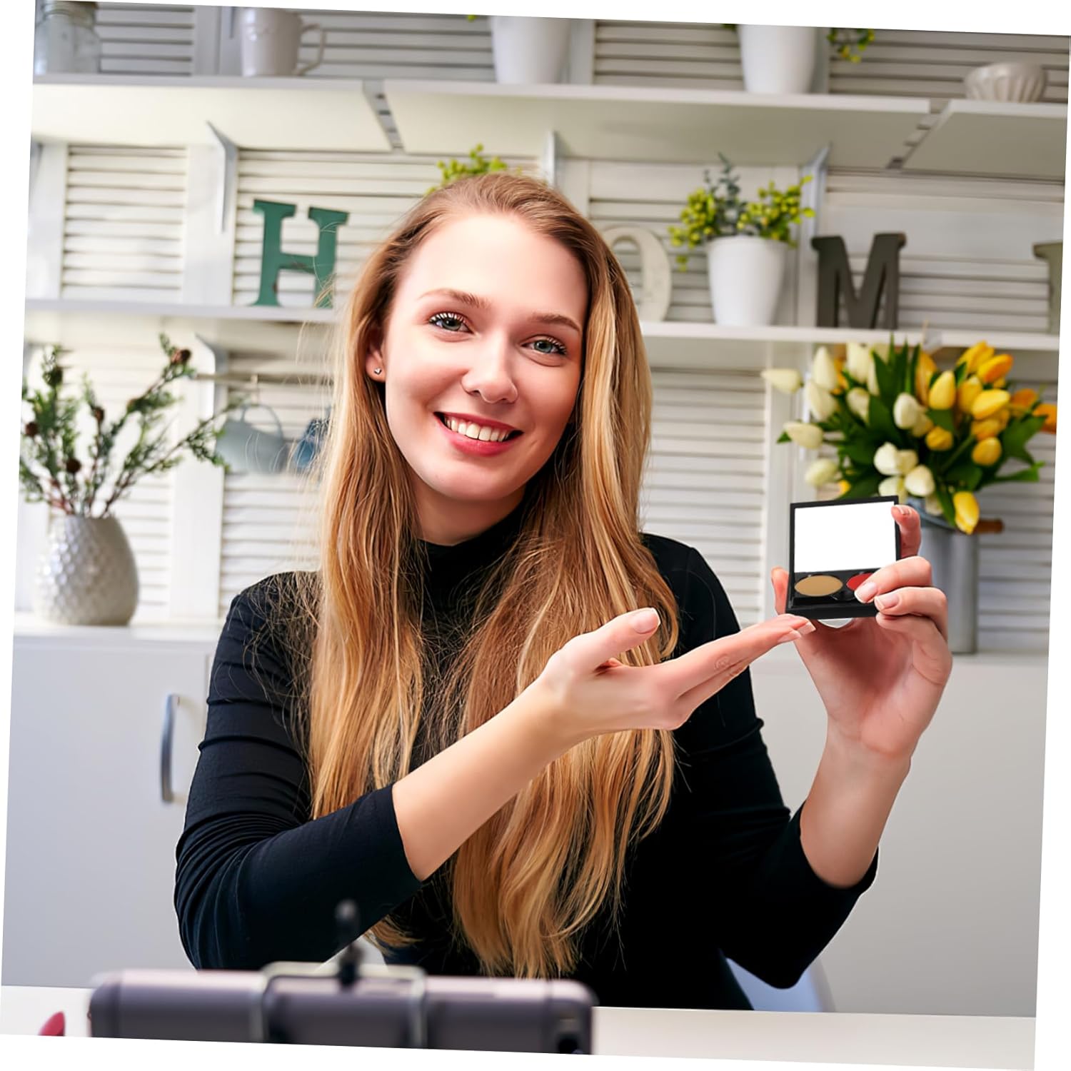 12sets Empty Eyeshadow Cases of Compact Makeup Containers for Portable Design for Color Separation for Travel and Daily Use