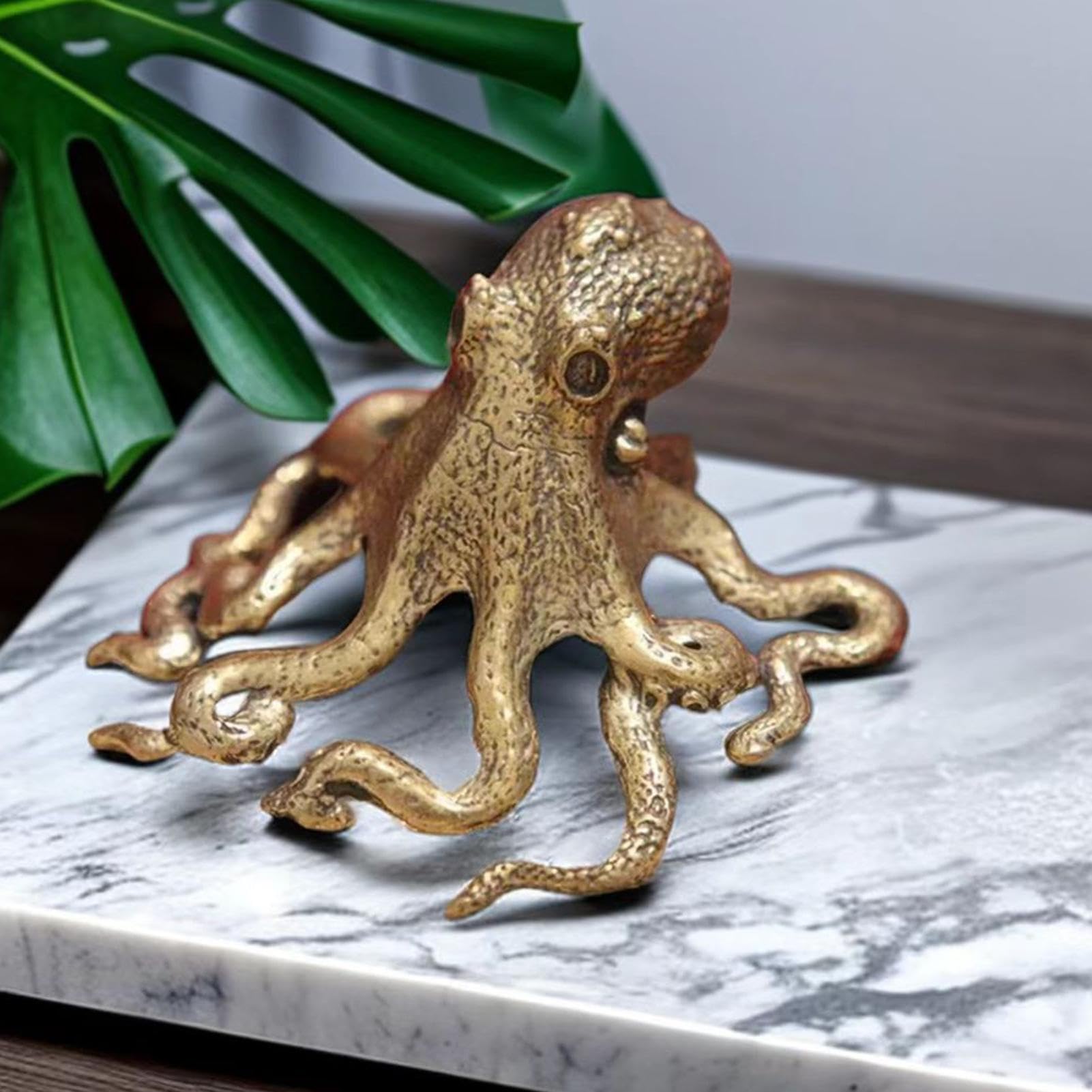 Amazon.co.jp: タコの飾り – 5.5cm | タコの彫刻 | ソリッドタコの置物