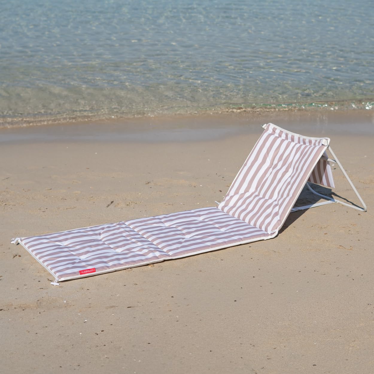 Flamingueo Tumbona Plegable - para Playa y Piscina - Reclinable - Fácil Transporte - Bolsillo Trasero - Ligera - Poliéster - Beige