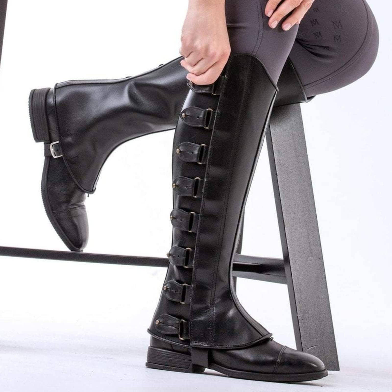 Copristivali medievali, Ghette da pirata per stivali uomo donna, Ghette per stivali medievali, Costume medievale uomo, Accessorio steampunk per costumi di carnevale cosplay, Cavaliere, Guerriero, Nero
