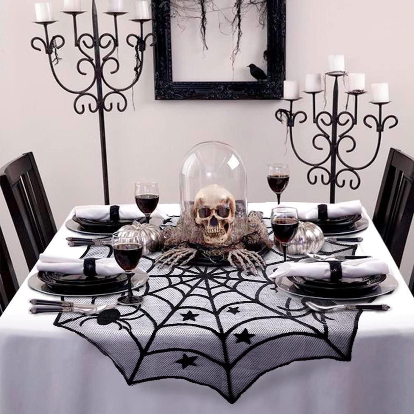 Decorazioni di Halloween a tema ragnatela