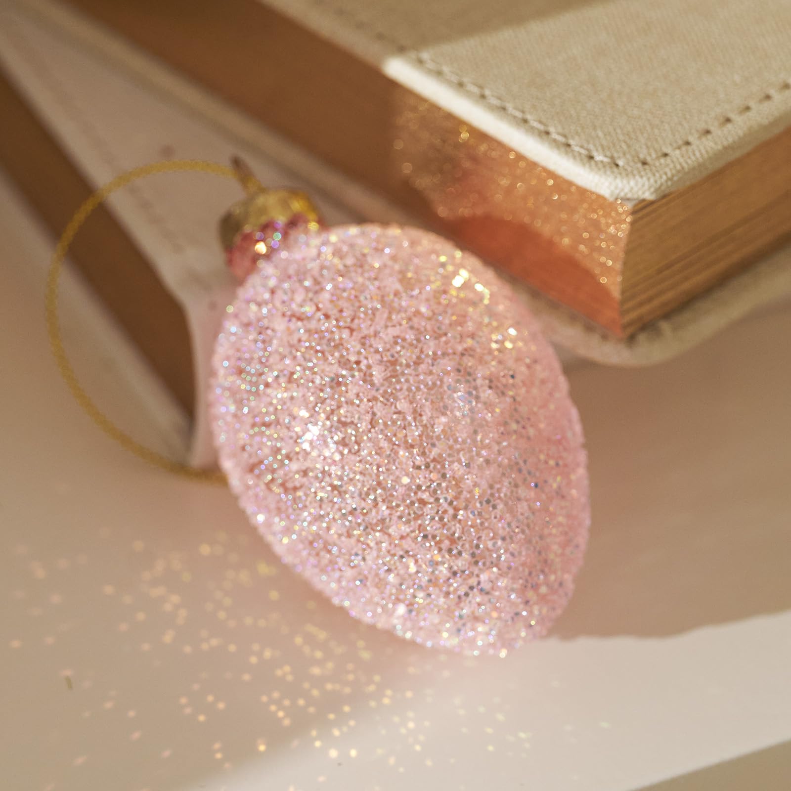 DN DECONATION 12-teiliges Set Geblasene Gläserne Ostereier, Luxus Osterdeko mit Glitzer & Pailletten in Rosa/Gold, Elegante Osteranhänger für Baum, Wand & Tisch, Hochzeitsdekoration Geschenk