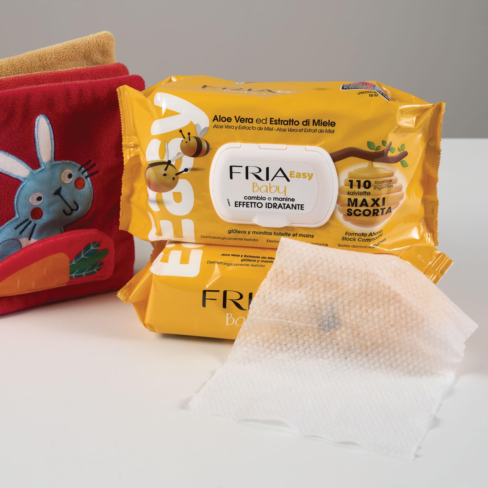 Fria Chusteczki do zmiany pieluch Easy Baby z aloesem i ekstraktem z miodu, nawilżające skórę, testowane dermatologicznie, 330 chusteczek