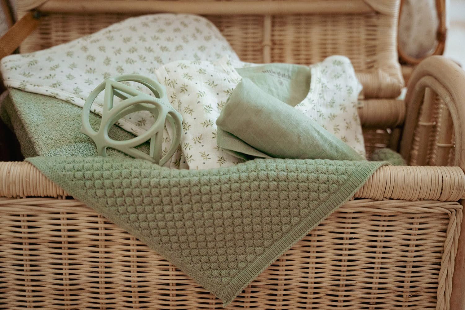 Little Dutch Juego de 2 paños de muselina (70 x 70 cm) de algodón, hojas de arándanos y hojas de savia, color verde