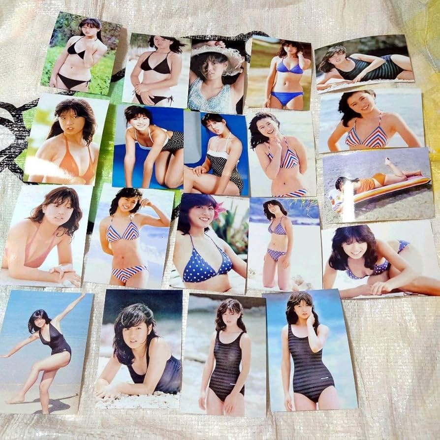 Amazon.co.jp: 中森明菜 写真 20枚 グッズ セット : おもちゃ