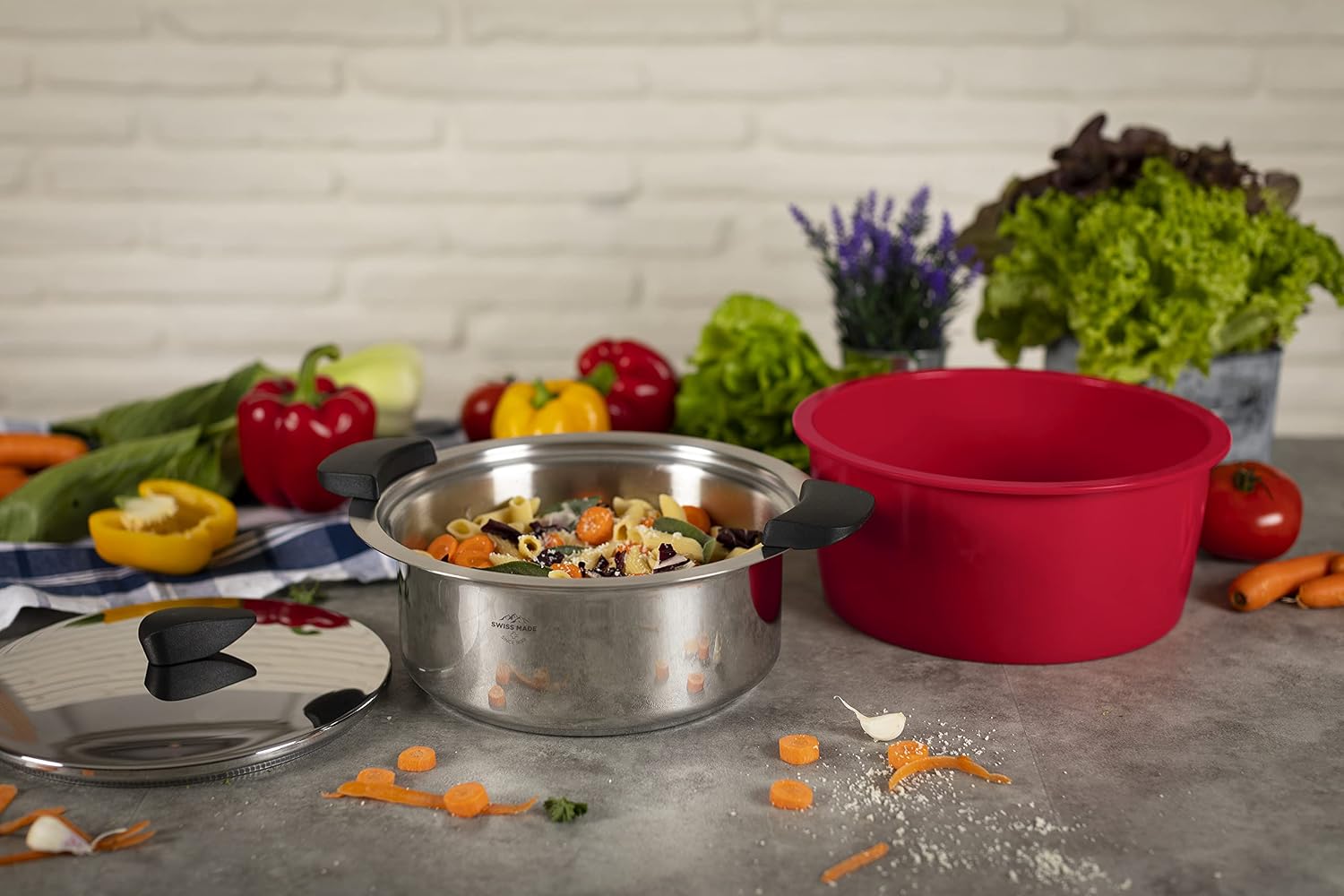 KUHN RIKON Hotpan Serving Casserole Pot, 1 Litre/14 cm, Red - Image 4