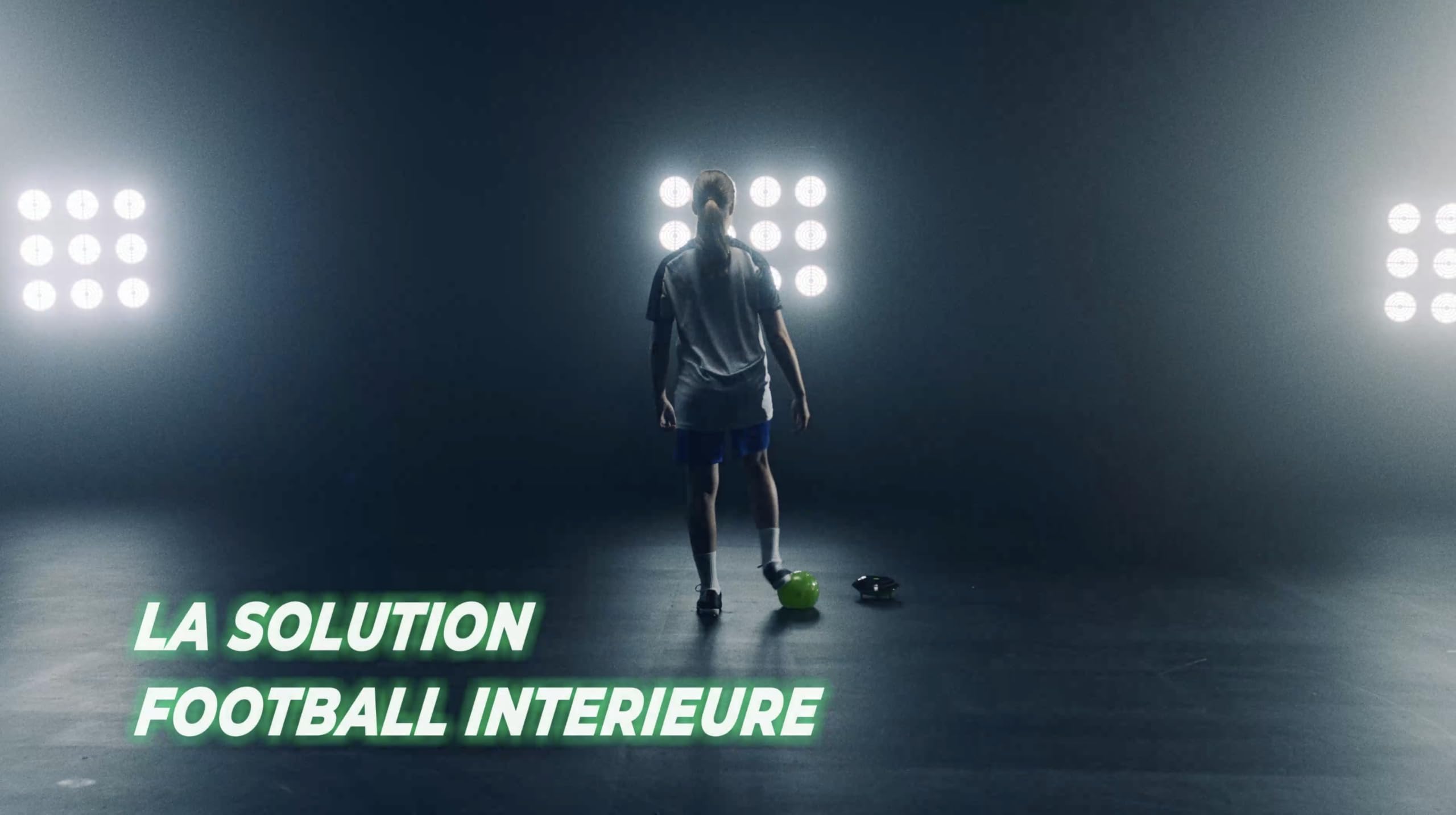 Smart Ball - Soccer Bot, robot trener piłki nożnej wewnątrz, solo lub dla wielu graczy, dla dzieci od 6 lat, 8960, zielony