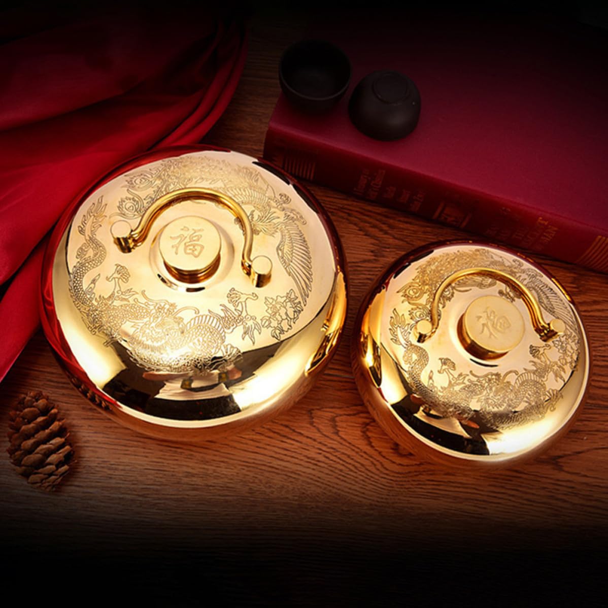 Bolsa de Agua Caliente de Latón Dorado de 1.1l Asa, Reutilizable y Conveniente, Adecuado para Uso en Casa y Escuela para Aliviar y Mantener las Manos Calientes