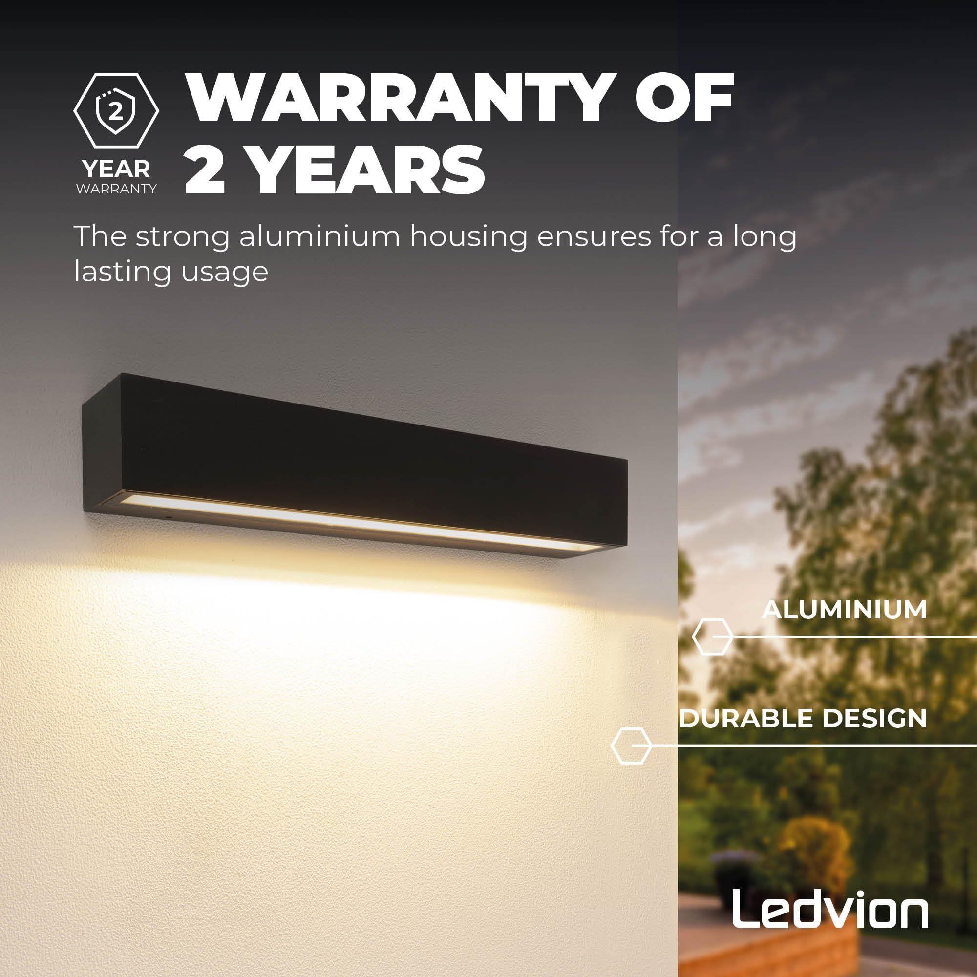 Ledvion - Applique LED, 15W, 1500 Lumens, IP44 Résistante aux Éclaboussures, Lampe Extérieure, Éclairage Extérieur, Éclairage de Jardin, Éclairage de Façade
