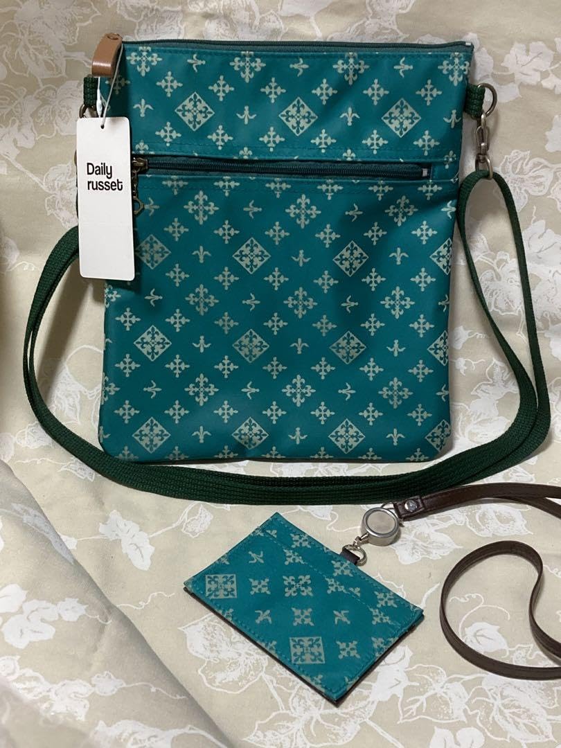 Amazon.co.jp: デイリーラシット ショルダーバッグとリール付きID  