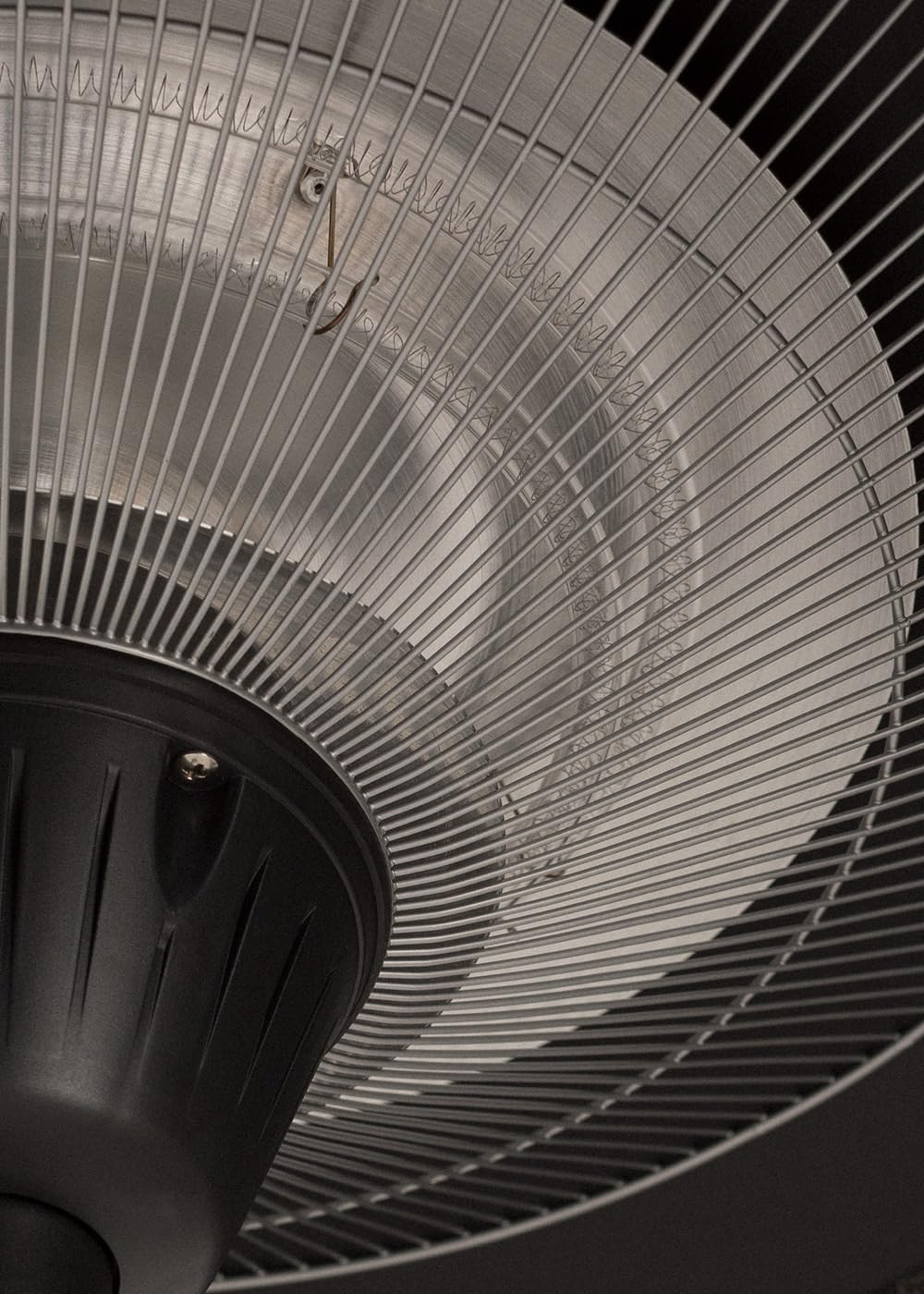 CREATE/PATIO HEATER/Estufa de infrarrojos para terrazas y exteriores negro/Infrarrojos por carbono, sistema de seguridad, desconexión automática, 3 potencias de calefacción, 2100W