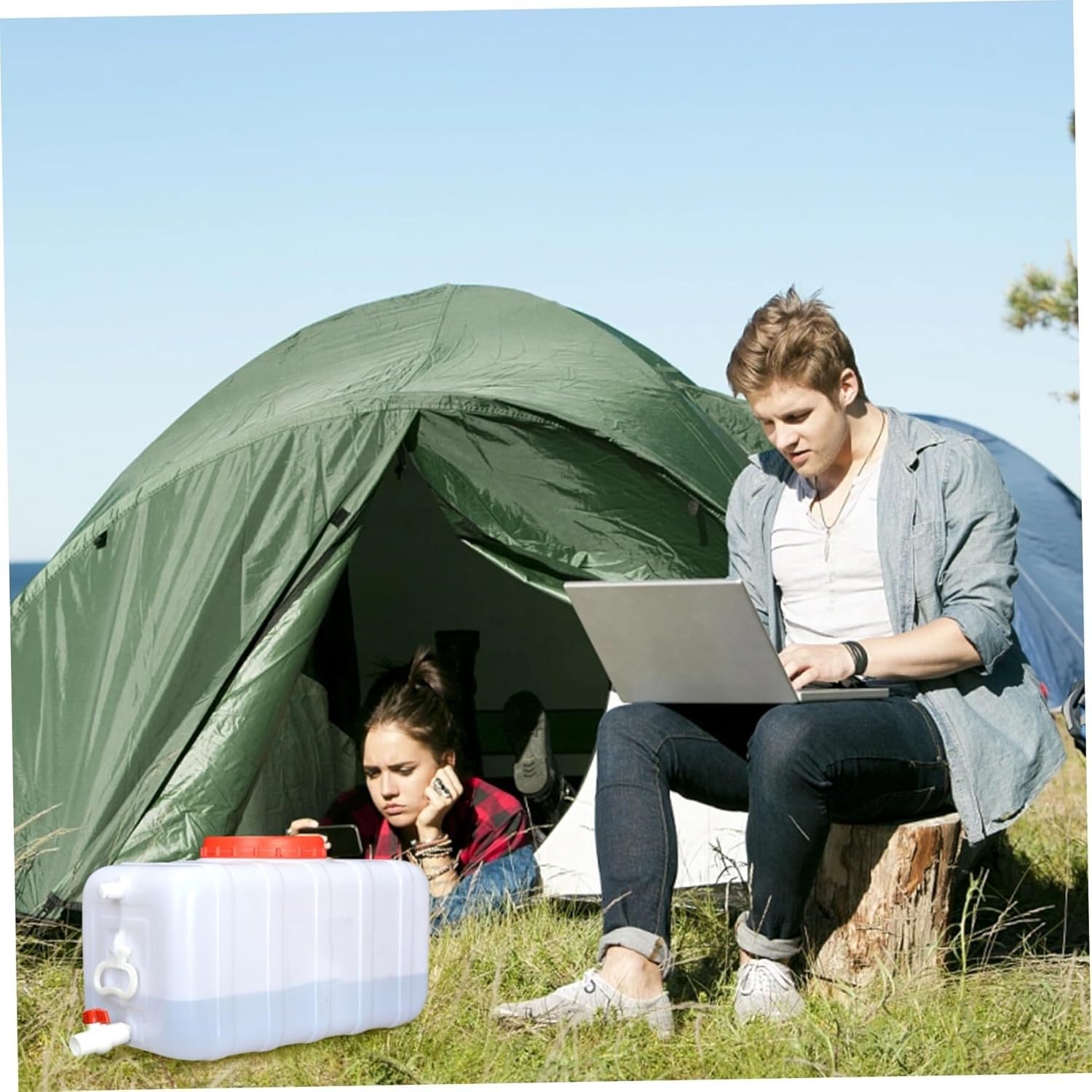 Water Storage Tank Horizontal Water Jug Safe Plastic Camping Water Container with Lid and Valve, Portable Water Tank with Handle for Picnic Hiking