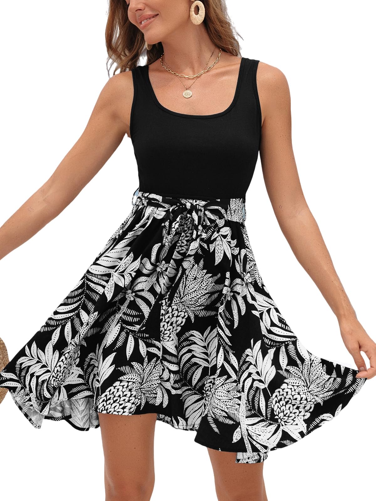 CUPSHE Vestiti estivi da donna Flowy Beach Mini abito quadrato senza maniche vacanza prendisole