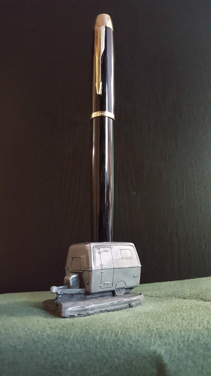 Touring Caravan Pewter Effect Desk Car Pen Pencil Parker Holder ref232