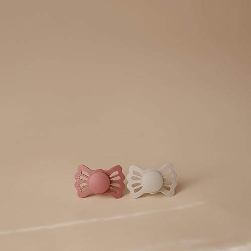 Miniatura 3 de FRIGG Lucky Symmetric SilkySoft - Chupete de silicona para bebé, fabricado en Dinamarca, sin BPA (ruborcedro, de 6 a 18 meses)