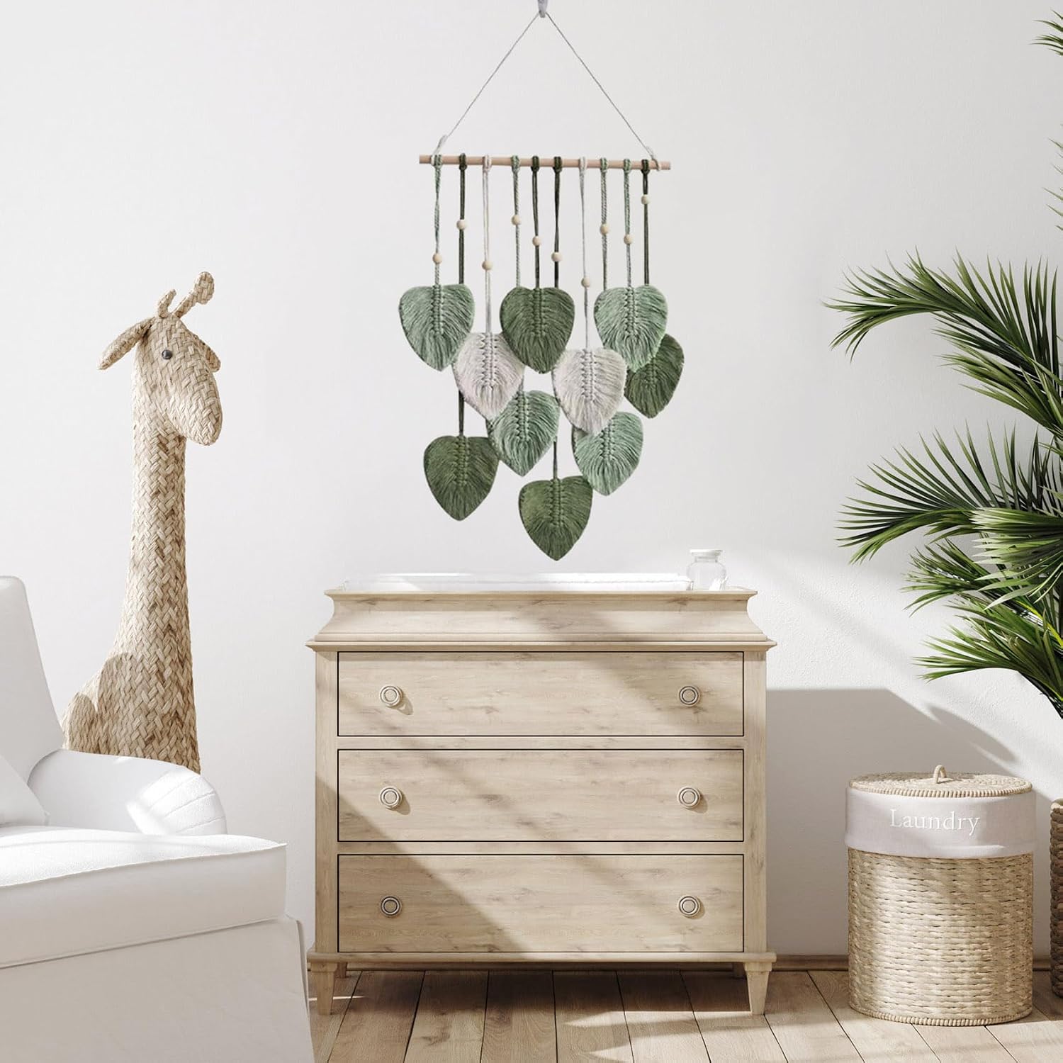 HVEST Green Macrame Wall Hanging Boho Wall Decor Macrame Leaf Wall Hanging,Green and Beige Woven Tapestry Bohemian Decorations for Bedroom Living Room Dorm Nursery Apartment Decor,25.5L x 15.7W inches
