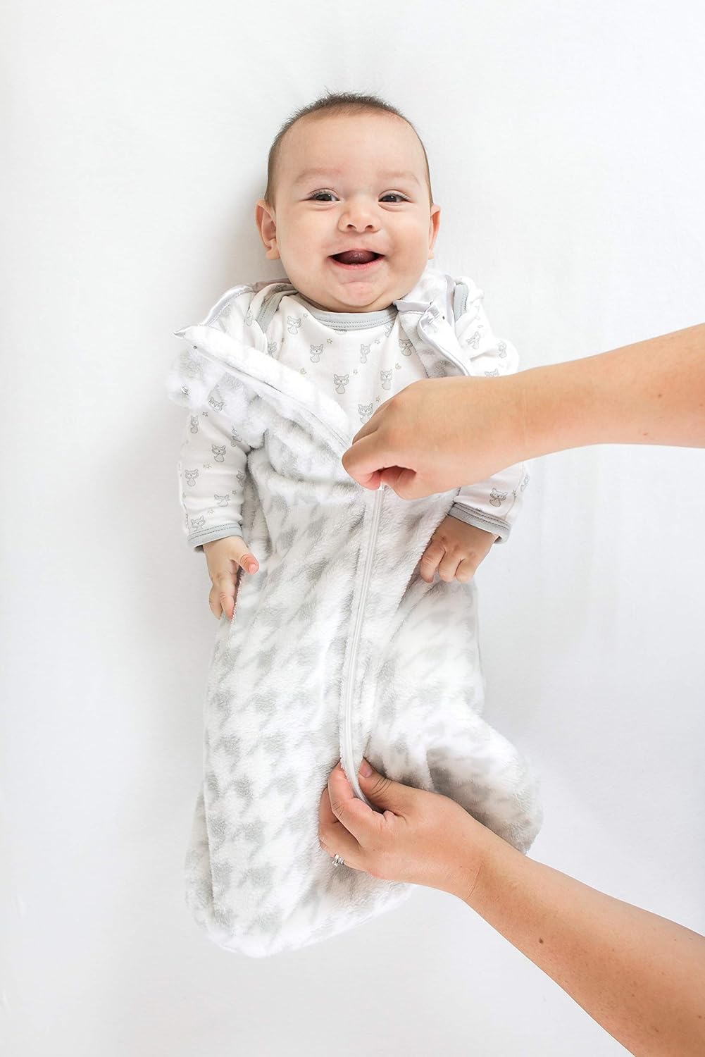 SwaddleDesigns Cozy Plush Sleeping Sack, Sleeveless Wearable Blanket with 2-Way Zipper