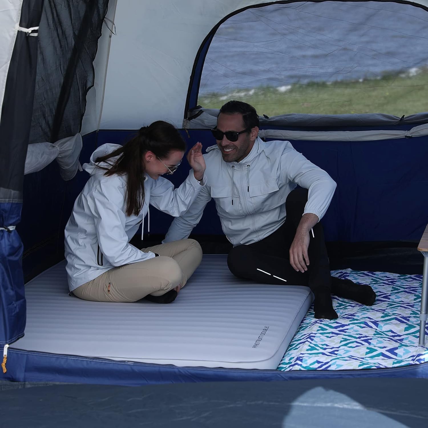 KingCamp Luxury 3D Double Self Inflating Camping Sleeping Pad Foam Air Mattress R Value: 9.5, Portable 3 Inch Large Thick Self Inflatable Mattress for 2 Two Person, Couple, Queen Size, Black : Sports & Outdoors