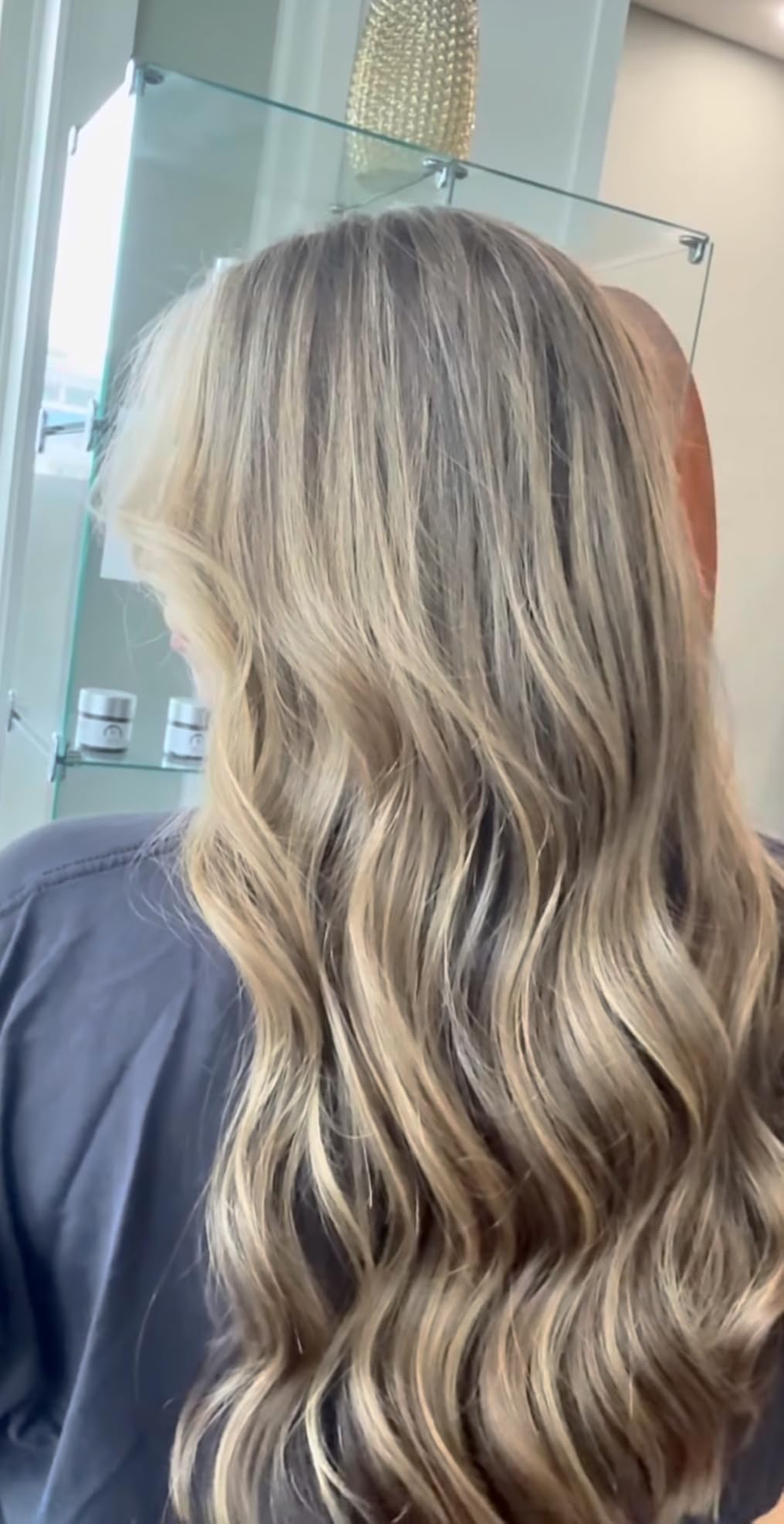 L'Oreal Professionnel Redken Color Extend Magnetics Shampoo For Color-Treated Hair - Gently Cleanses & Protects Color, With Amino Acid, Sulfate-Free Shampoo