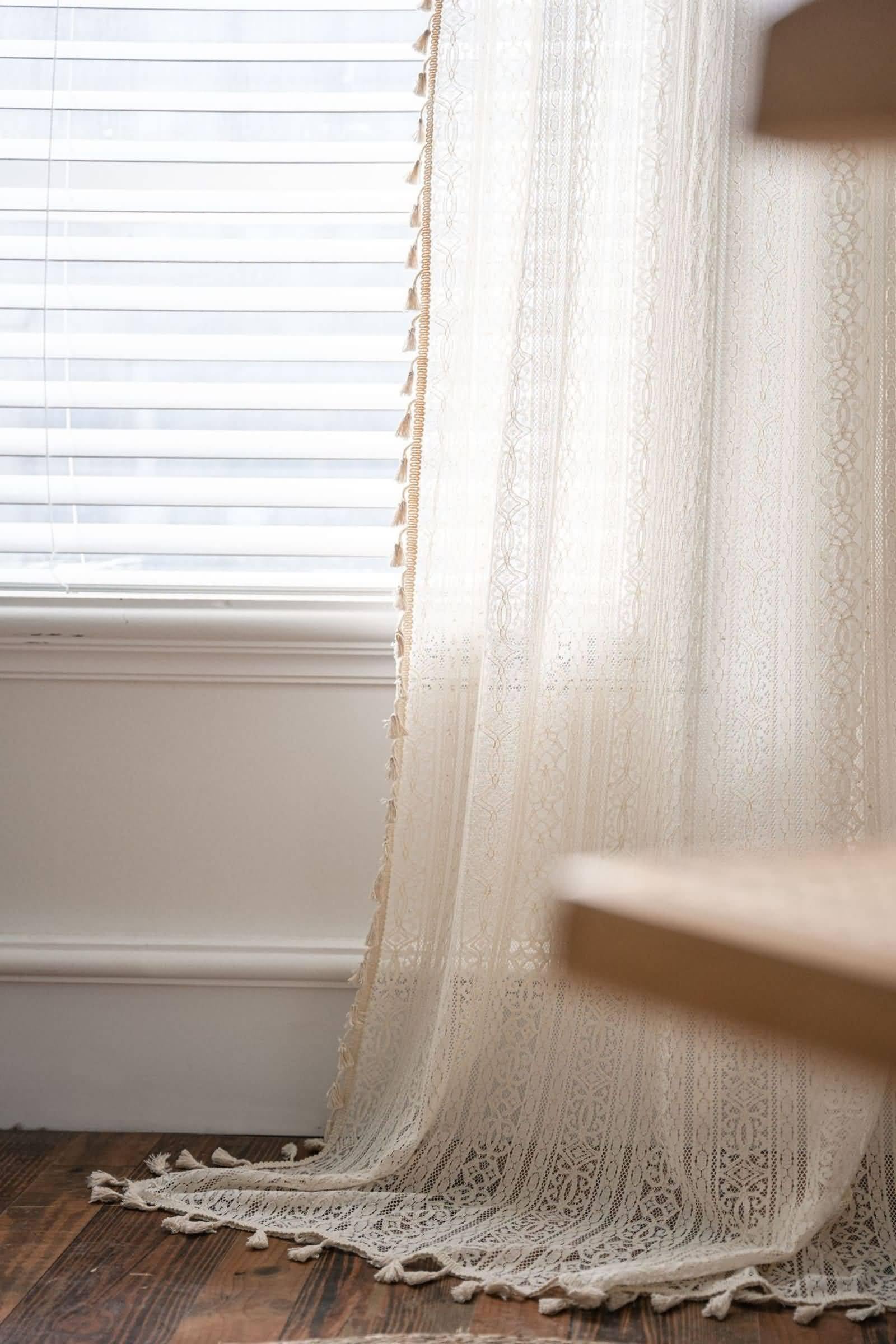 Voile Vorhang mit Ösen, Halbtransparente Vorhänge aus gestrickter Spitze mit Quasten als Dekoration für Zimmer aus Nylon Baumwolle, Beige-Ösen, 150x180CM-2 STÜCK