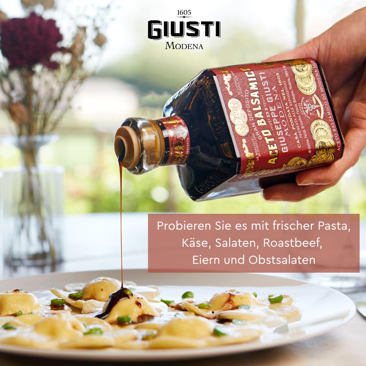 Giusti Aceto Balsamico di Modena - Balsamessig aus Modena 3 Goldmedaillen in Cubicaflasche (1 x 0.25 l)
