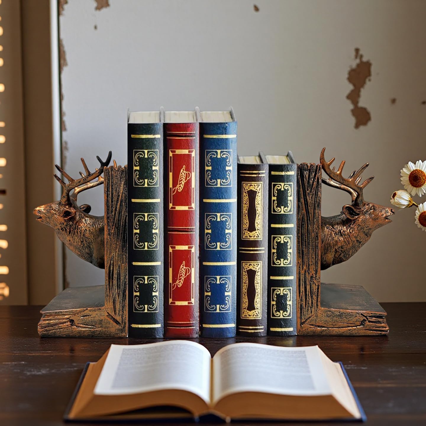 Handmade Resin Deer Head Bookends Set - Antique Finish Woodland Decor with Wood Texture Base, Perfect for Bookshelf Organization & Home Library Decor
