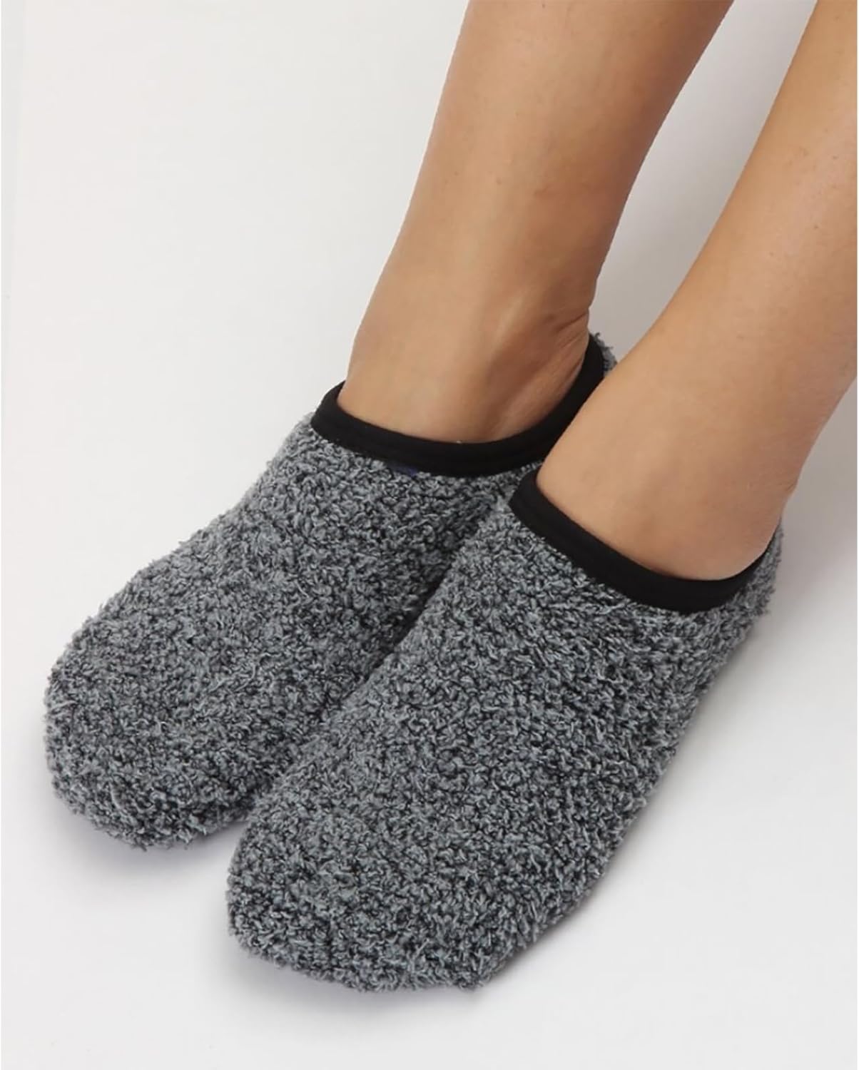 3Pairs Cozy Winter Fuzzy Socks for Women With Grip Anti-Slip Fluffy Plush House Warm Ankle Socks - Image 5