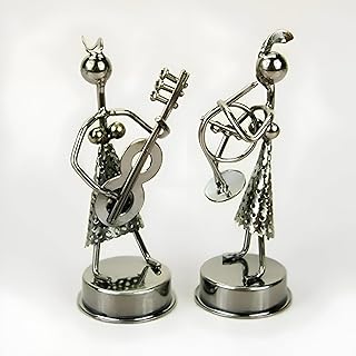 تمثال رجل موسيقى معدني حديدي للموسيقي وعازف الجيتار - شخصية موسيقية معدنية أنيقة للاحتفال بالإبداع والعاطفة الموسيقية