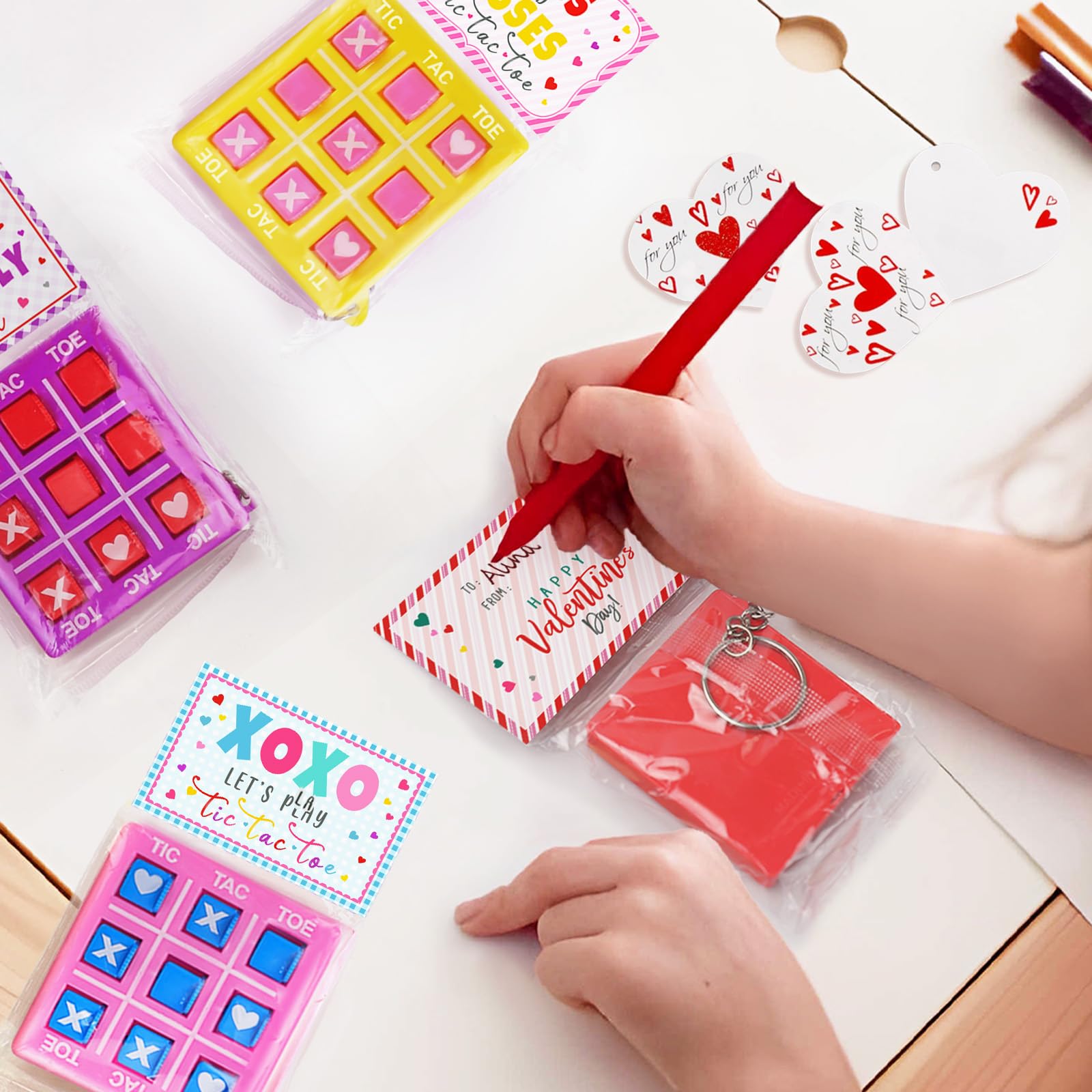 ORIENTAL CHERRY Valentines Day Gifts for Kids - 24 Pack Valentines Cards with Tic Tac Toe Keychains - Valentine Gift Exchange for School Class Classroom Party Favors Boys Girls