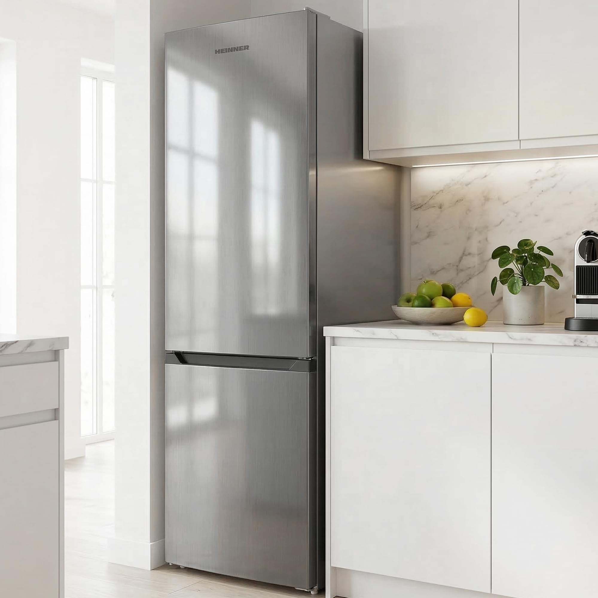 HC-HM262INVXD – Freistehende Kühl-Gefrierkombination 262L, LED-Beleuchtung, elektronischer Thermostat, Energieklasse E, wechselbarer Türanschlag, 5 Jahre Garantie (Energielabel -> D, Anthrazi)