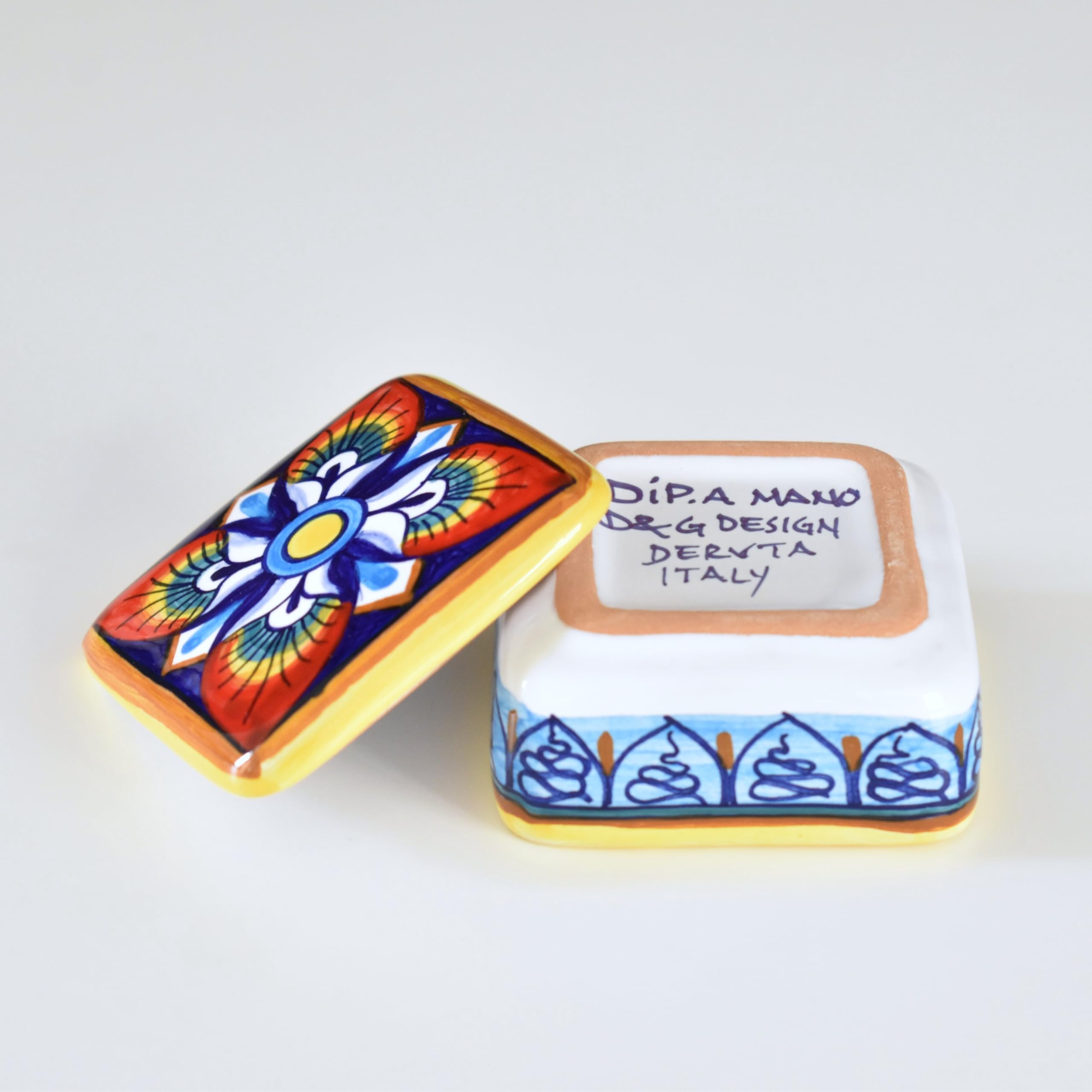 thatsArte.com Deruta - Caja de recuerdo de cerámica pintada a mano, caja de joyería italiana Deruta Arte, regalos italianos hechos en Italia, cerámica italiana, cerámica italiana fabricada en Italia