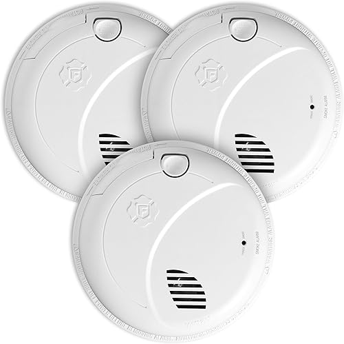 First Alert Alarma de humo Interconnect Hardwire con respaldo de batería y alertas de voz, paquete de 3