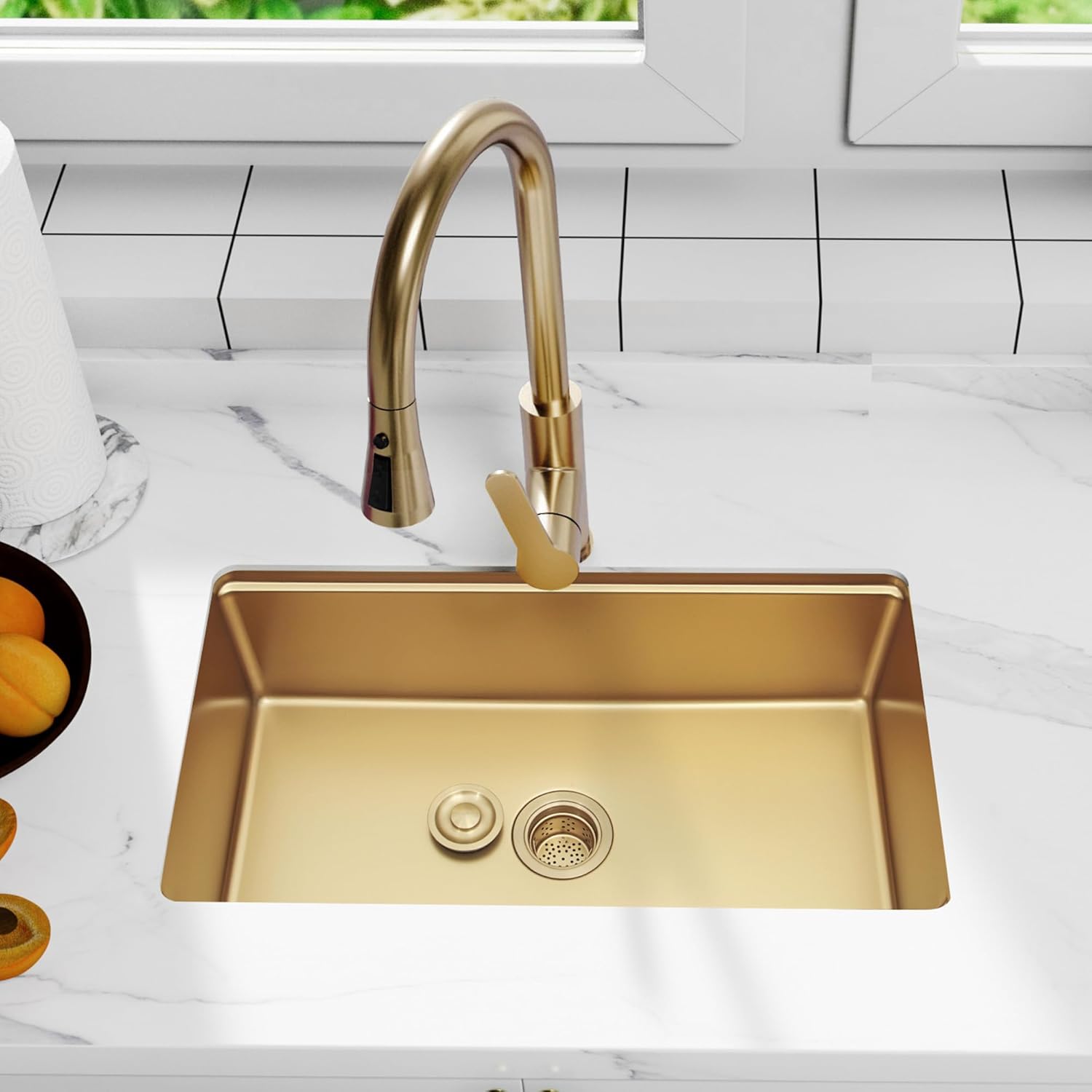 LQS Kitchen Sink Drain Strainer Assembly, Sink Drain 304 Stainless Steel with Removable Deep Waste Basket and Sealing Lid 3-1/2-inch Golden