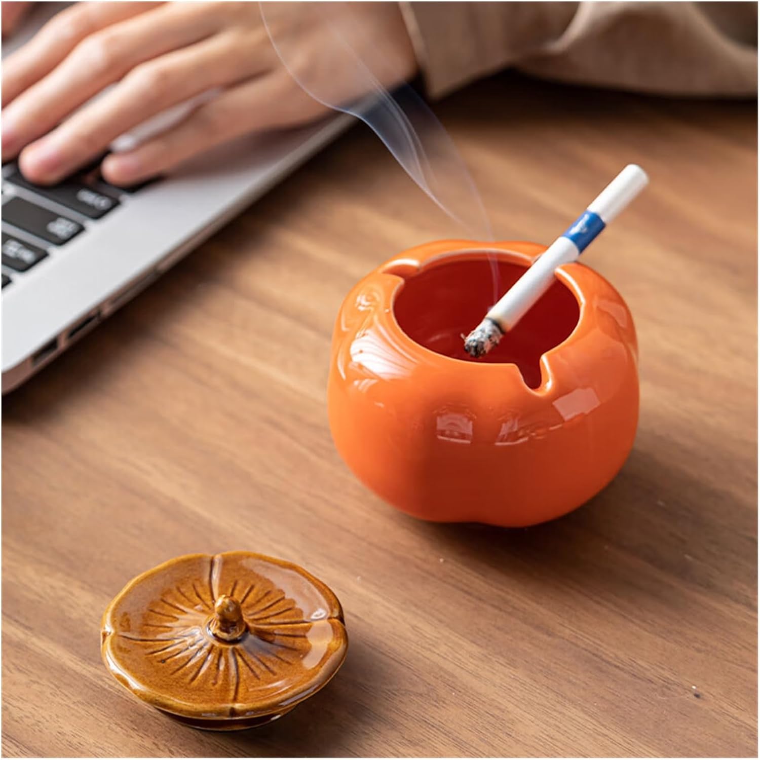 ash tray Ashtray with Lid Ash tray for Outside Indoor Windproof Ashtrays for Cigarettes Ceramic Decoration for Home Office Cafe ash trays indoors