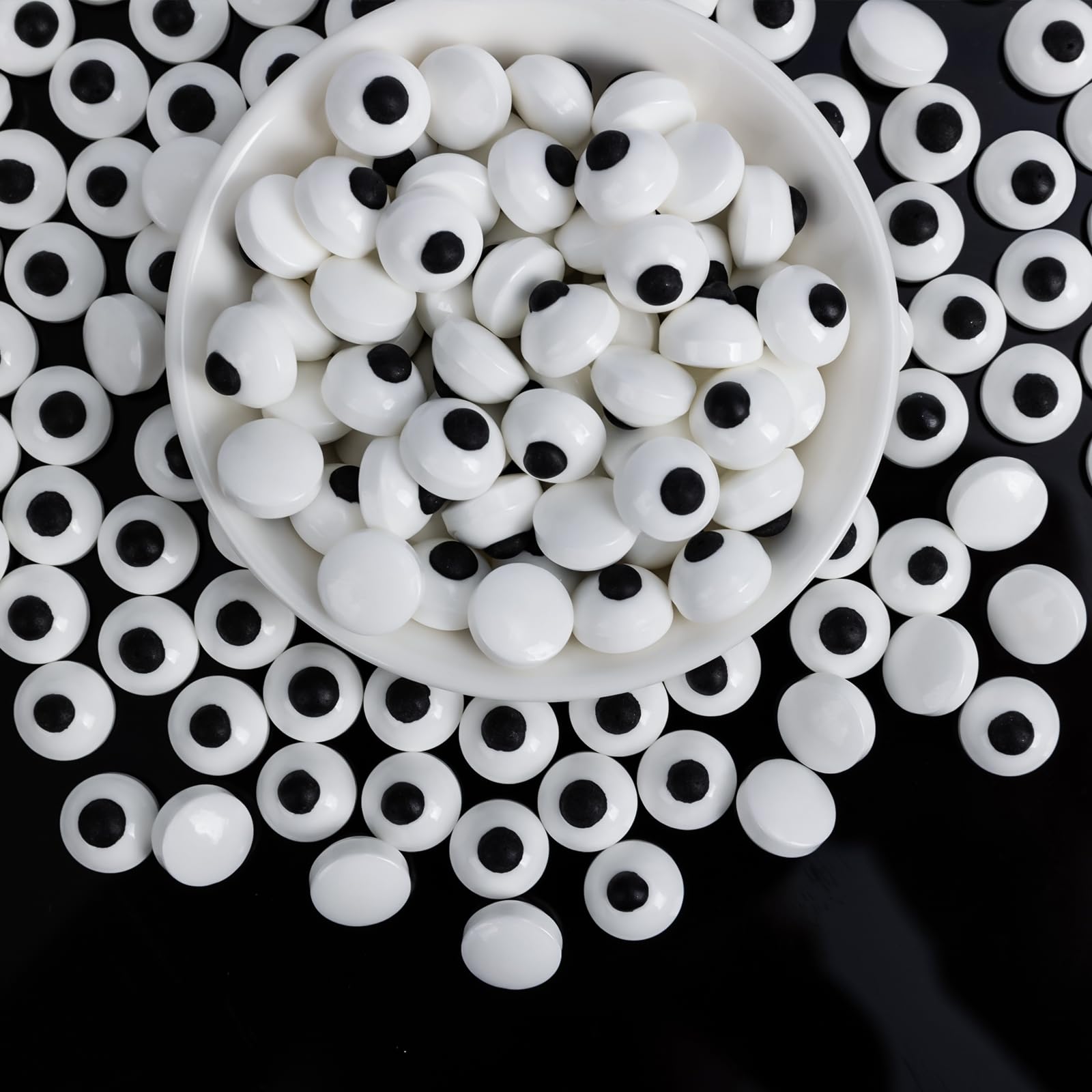 Halloween Edible Eyes Sprinkles for Cake Decorating,130g,Small Candy Eyeballs Eyes,Black and White Sugar Sprinkle for Halloween Dessert Backing,1 cm Eyeball Sprinkles for Cupcake Toppers Chocolate Cookie Donut Decoration,Birthday Holiday Children's Party Supplies