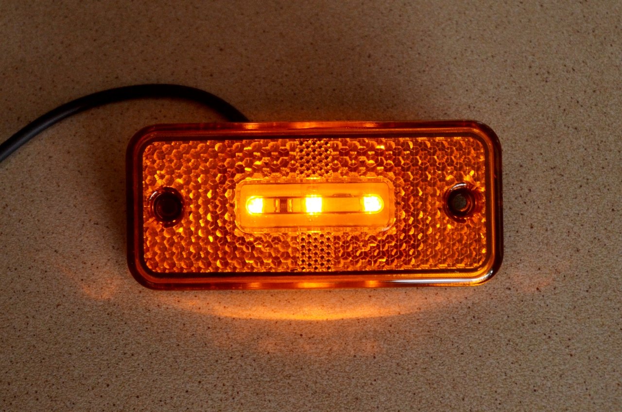 Luci di Ingombro Laterali Arancioni a Lampadina
