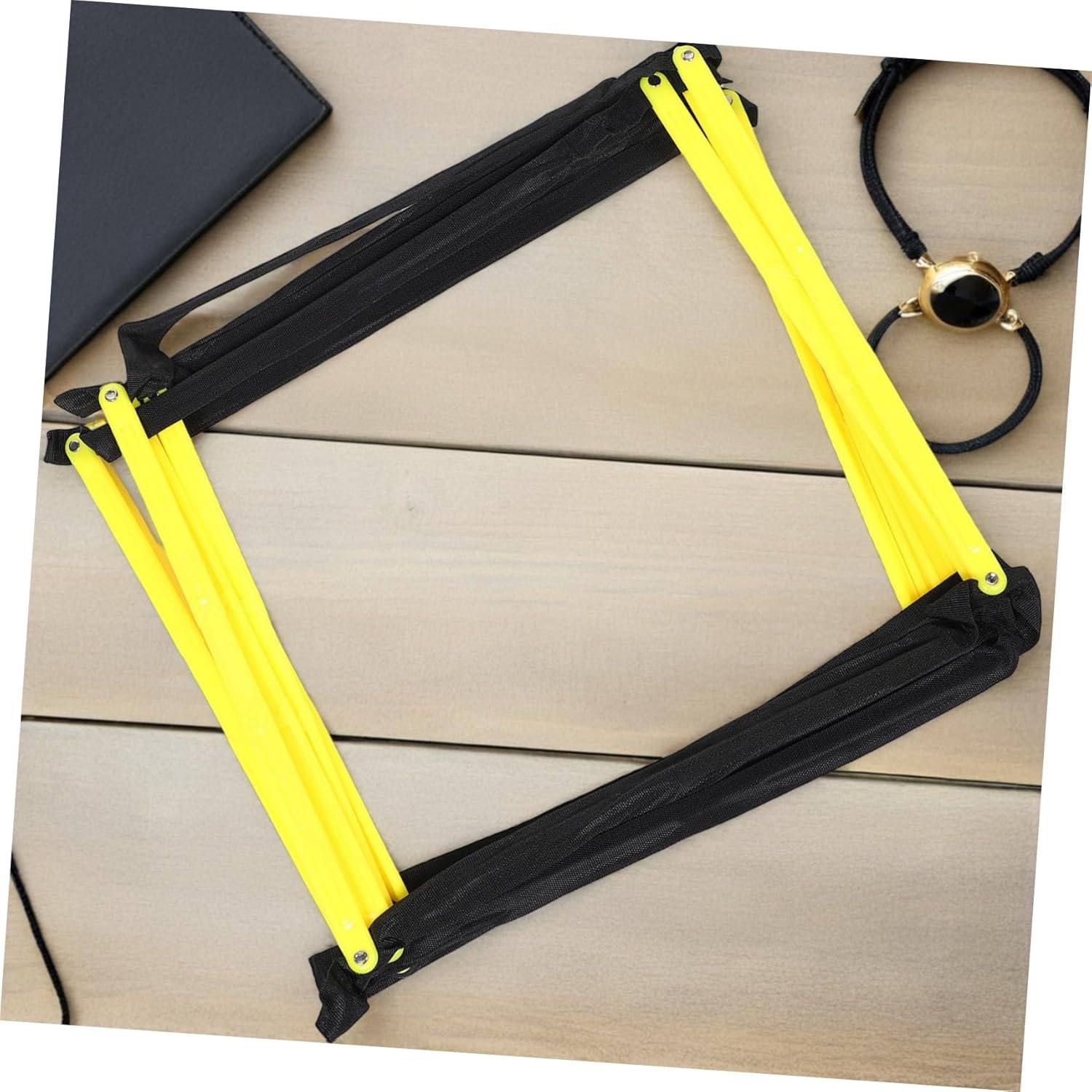 Portable Foldable Agility Ladder for Soccer and Football Training Lightweight Sports Ladder for Speed Footwork and Coordination Drills Versatile Multi-Sport Exercise Equipment for