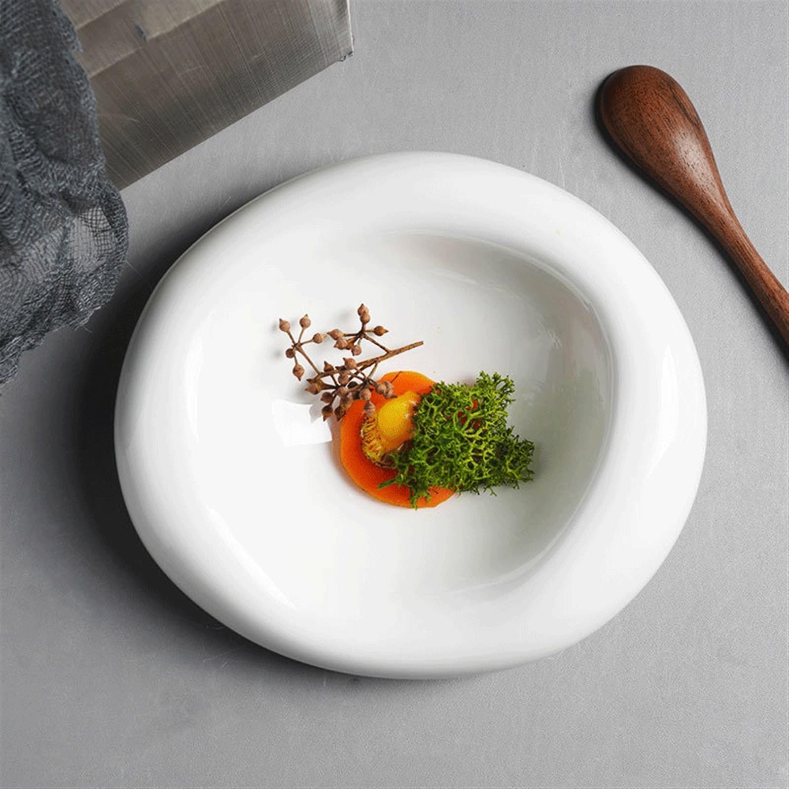 Talerz obiadowy talerz ceramiczny o nieregularnym kształcie nowoczesna dekoracja jedzenia danie główne restauracja deser stek talerz kreatywny dom kuchnia zastawa stołowa talerze obiad