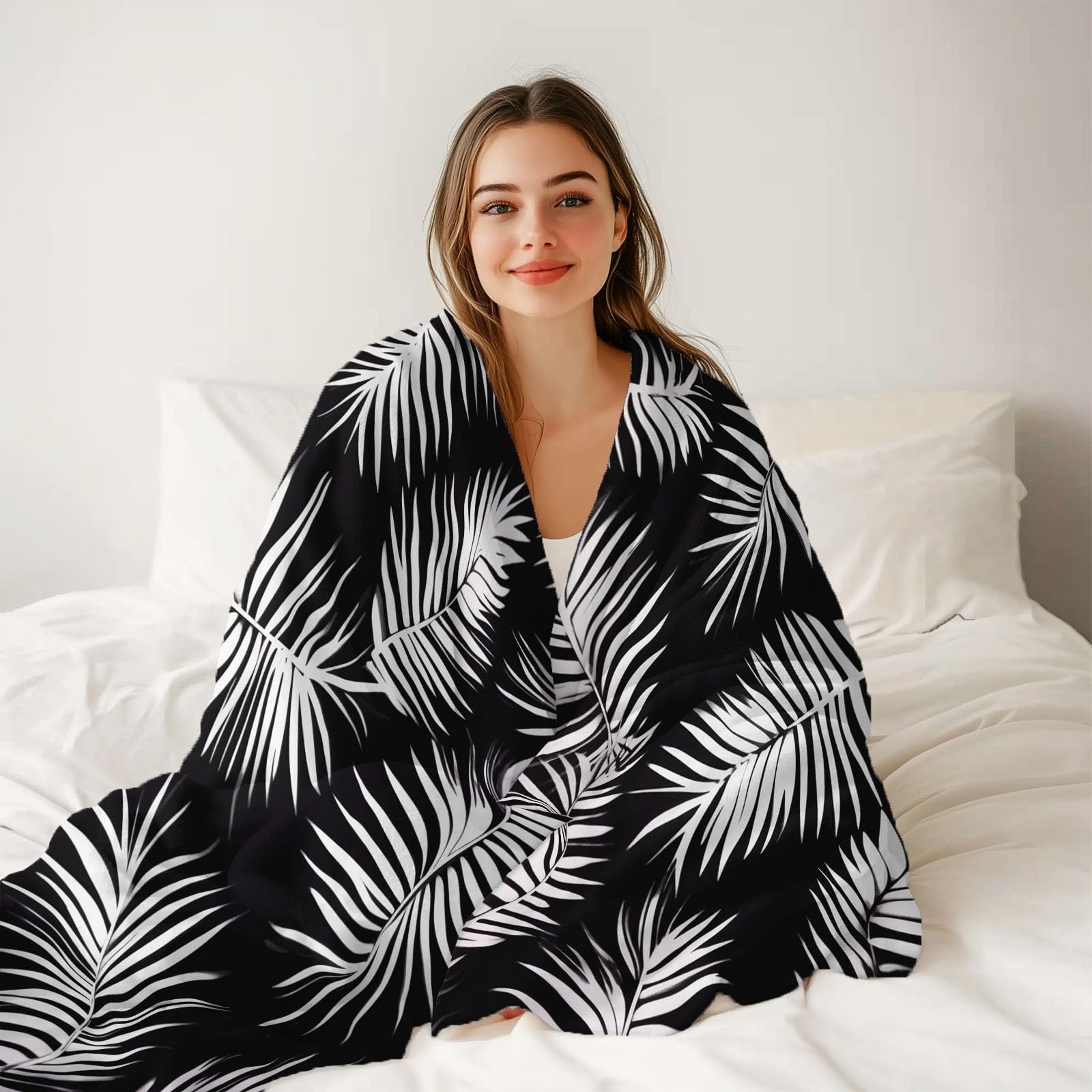 Minimalizm Liście Palmowe Koc z polaru flanelowego 150 x 200 cm - Czarny ciepły i miękki koc z nadrukiem, dekoracyjny na sofę, fotel i narzuty