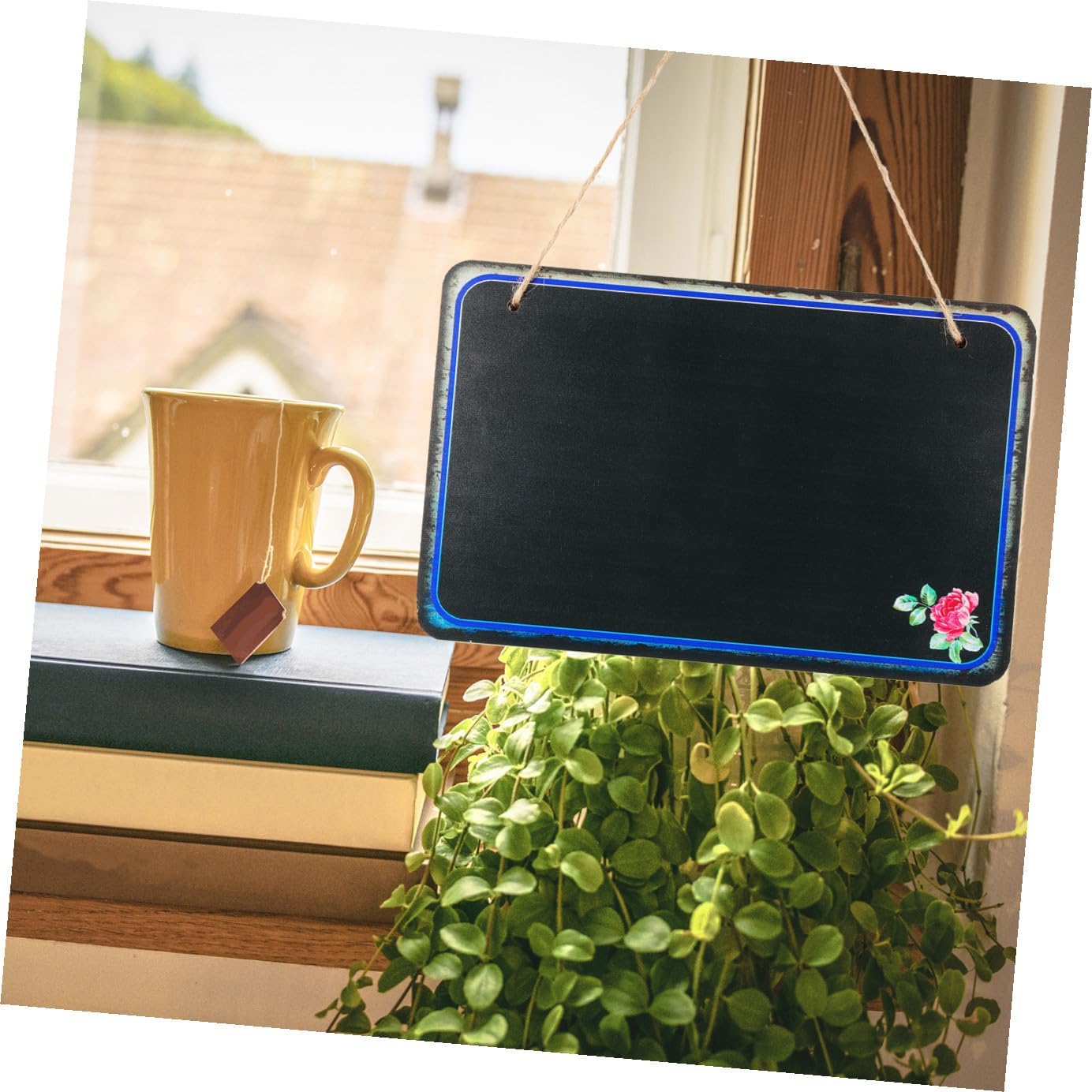Wall Message Board Chalkboard Single-Sided Decorative Memo Board with Hanging for Restaurant Café Home Use Writable Display Sign Style