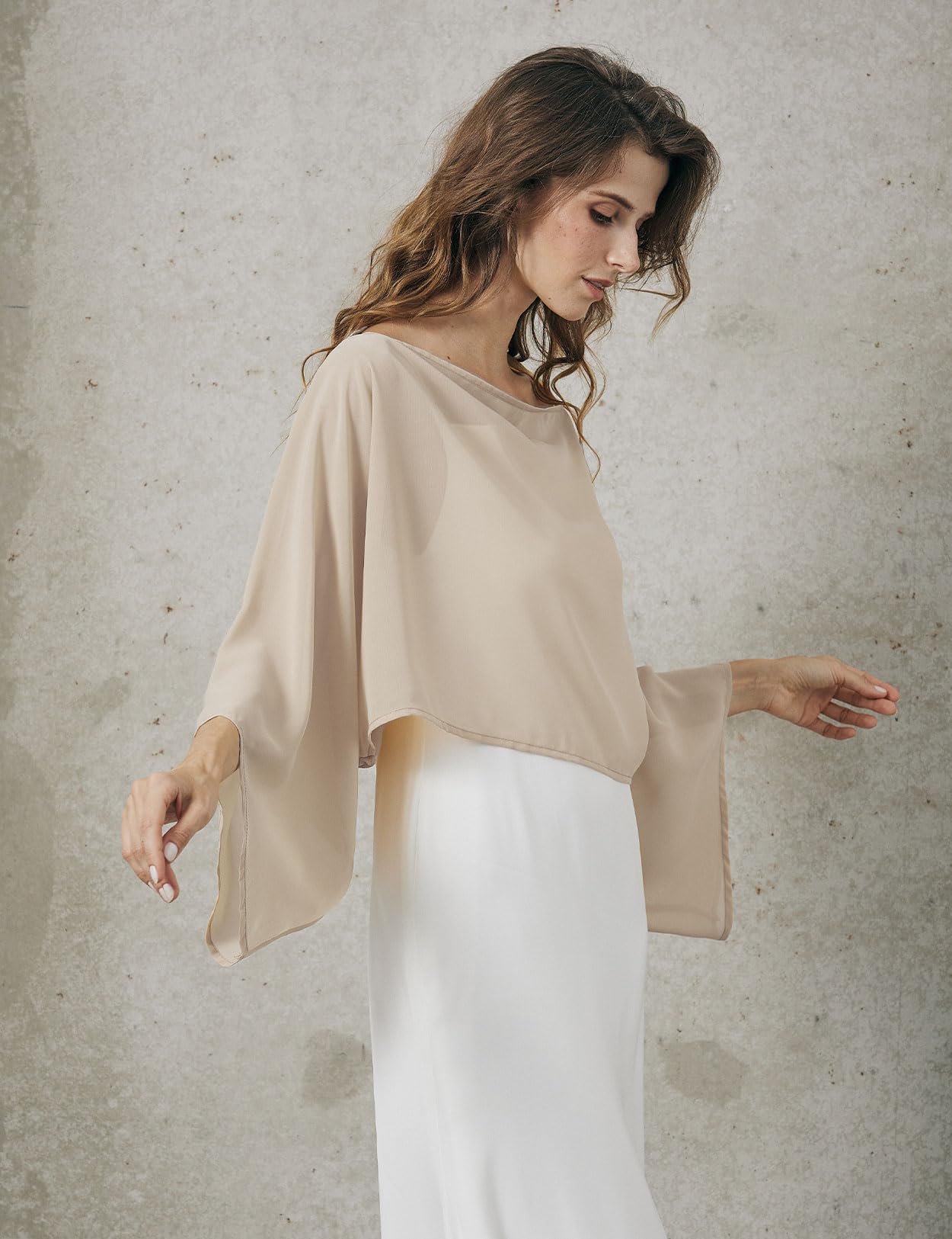 BEAUTELICATE Damen Chiffon Stola mit Ärmel Festlich Sheer Schultertuch Elegante Bolero Capelet Sommer Brautjacke für Abendkleider Brautkleider Hochzeit