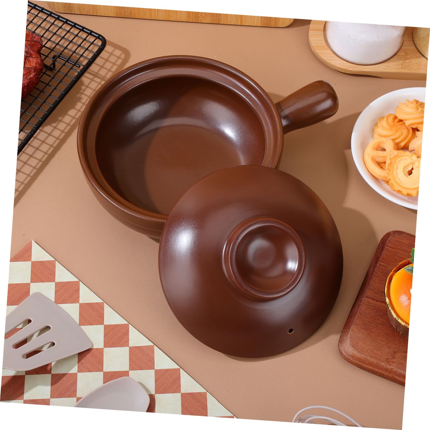 Casseruola Tradizionale in Terracotta Marrone Resistente al Calore con Coperchio, Pentola per Riso e Stufati, per Cucinare Pasti Casalinghi senza Crepe
