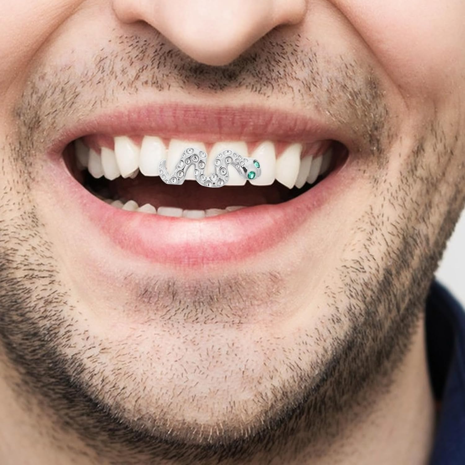 2pcs Hip Hop Snake Teeth Grills Set Silver Metal Tooth Jewelry for Women Rapper Costume Prop with Rhinestones Sturdy Accessory for Hip Hop Style