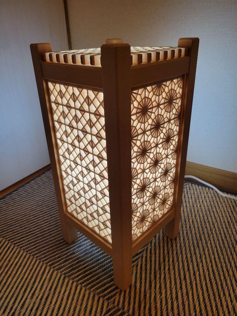 組子細工テーブルランプ　行灯 石州和紙のミニ行灯「障子」 組子細工 オーク色塗装 スタンド