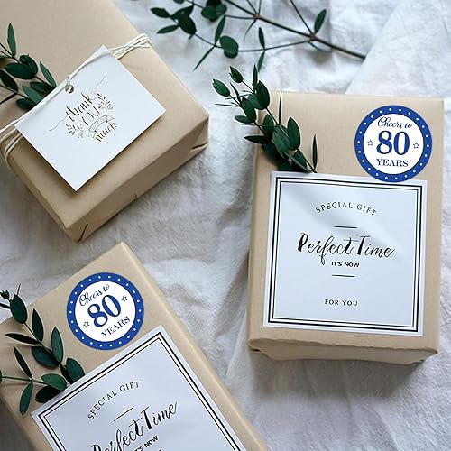 Miniatura 3 de Calcomanías redondas de 1.5 pulgadas para cumpleaños n. 80 (80 piezas) calcomanías azules de Cheers to 80 años, calcomanías adhesivas para fiestas