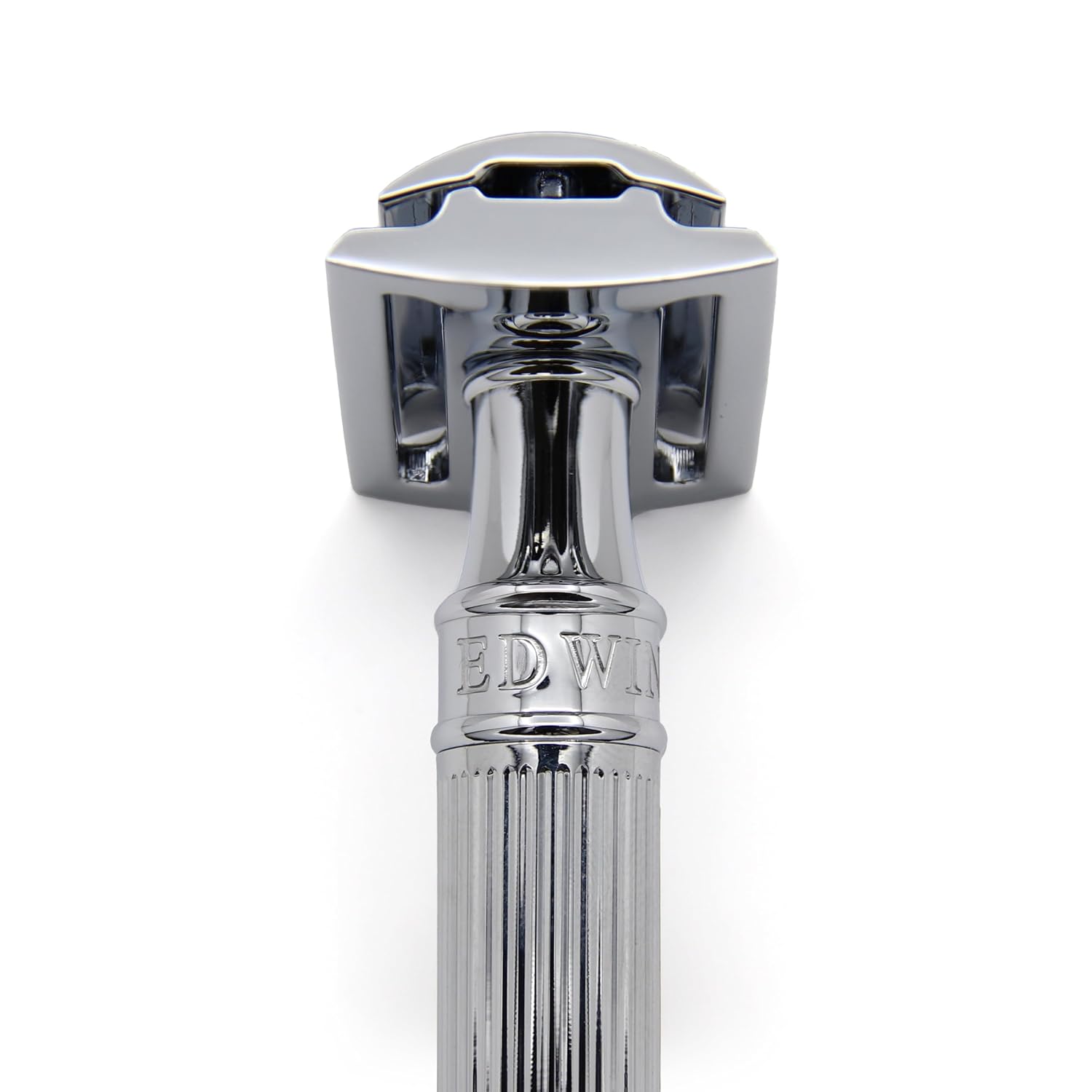 Edwin Jagger DE89Lbl Lined Detail Chrome Plated Double Edge Safety Razor by Edwin Jagger
